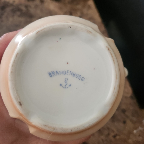 Brandenburg Gilded Porcelain Moustache or Shaving Mug GOLD W/PINK ROSES EUC - Picture 5 of 5